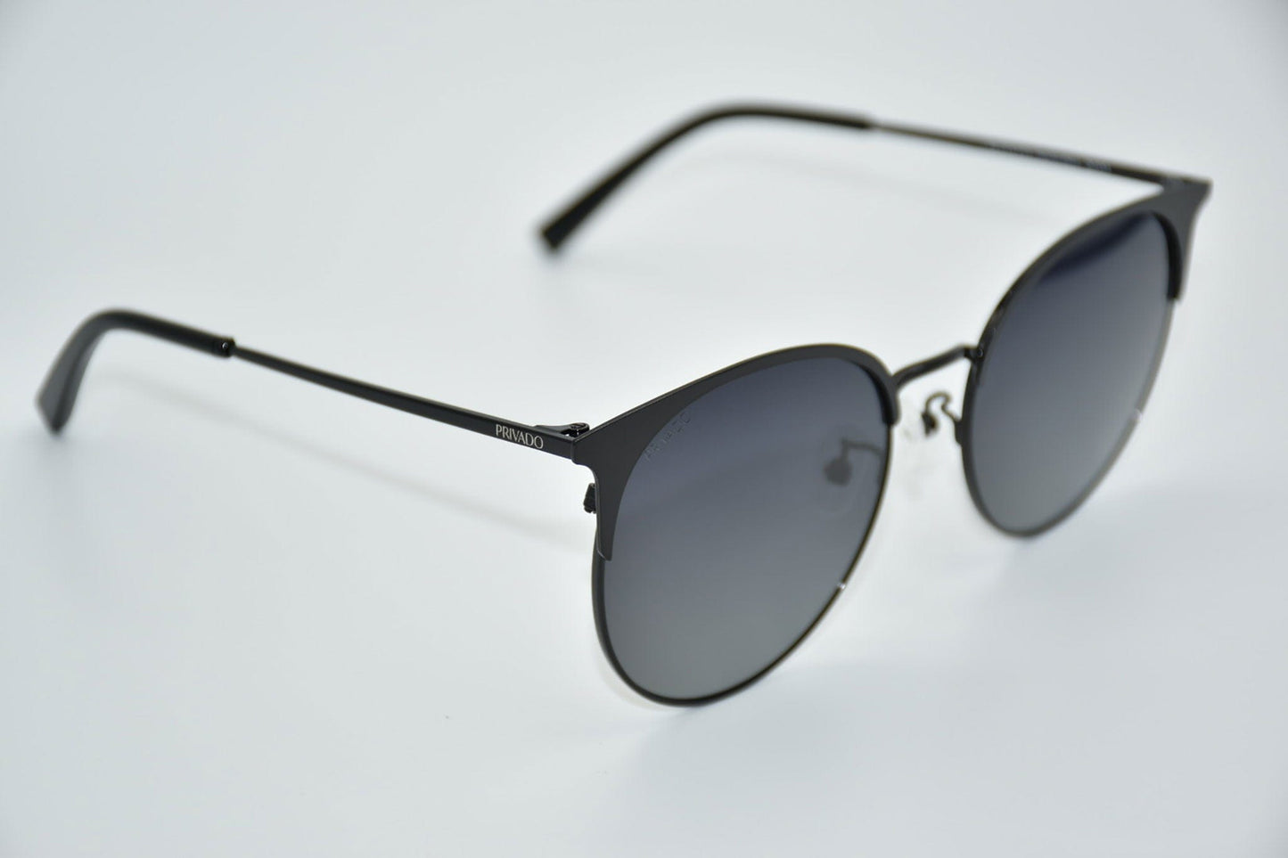 Verraux - Black Cat-Eye Sunglasses - Scratch Resistant